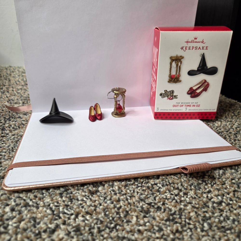 Hallmark Keepsake 2013 Wizard of Oz Out of Time in Oz Ornament Set 3pc Limited - Picture 4 of 7